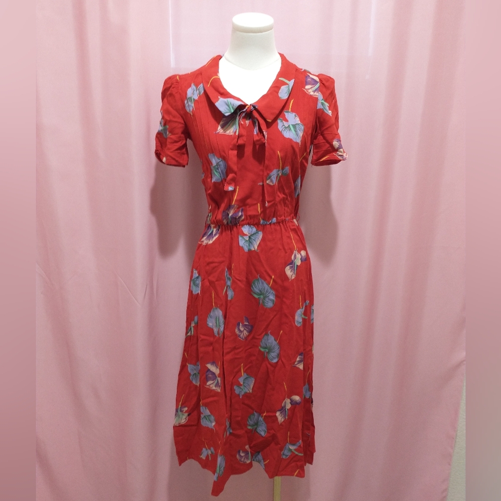 1990s Ragtime/ILGWU Red Midi Dress with Flowers (fits like a Size XS/S)